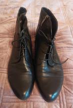 Lage laarzen/schoenen. Mt. 42, Ophalen of Verzenden, Zo goed als nieuw, Zwart