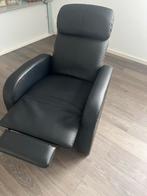 Comfortabele uitklapbare stoel, Huis en Inrichting, Fauteuils, Minder dan 50 cm, Gebruikt, Minder dan 75 cm, Leer