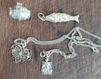 zilver,beweegbaar visje,tonnetje ketting met 2 hangertjes, Overige voorstellingen, Verzenden, Zo goed als nieuw, Zilver