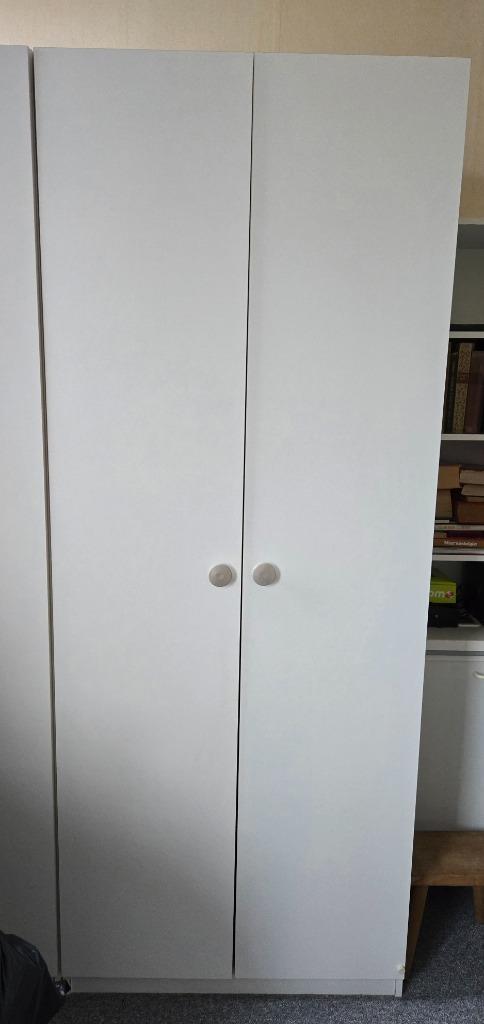 Kledingkasten 2x aangeboden, Huis en Inrichting, Kasten | Kledingkasten, Gebruikt, 200 cm of meer, 50 tot 100 cm, 50 tot 75 cm
