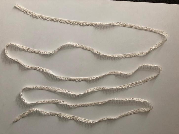 Kanten randje - crème - 3,34 m - kant rand - retro brocante, Hobby en Vrije tijd, Stoffen en Lappen, Zo goed als nieuw, Katoen