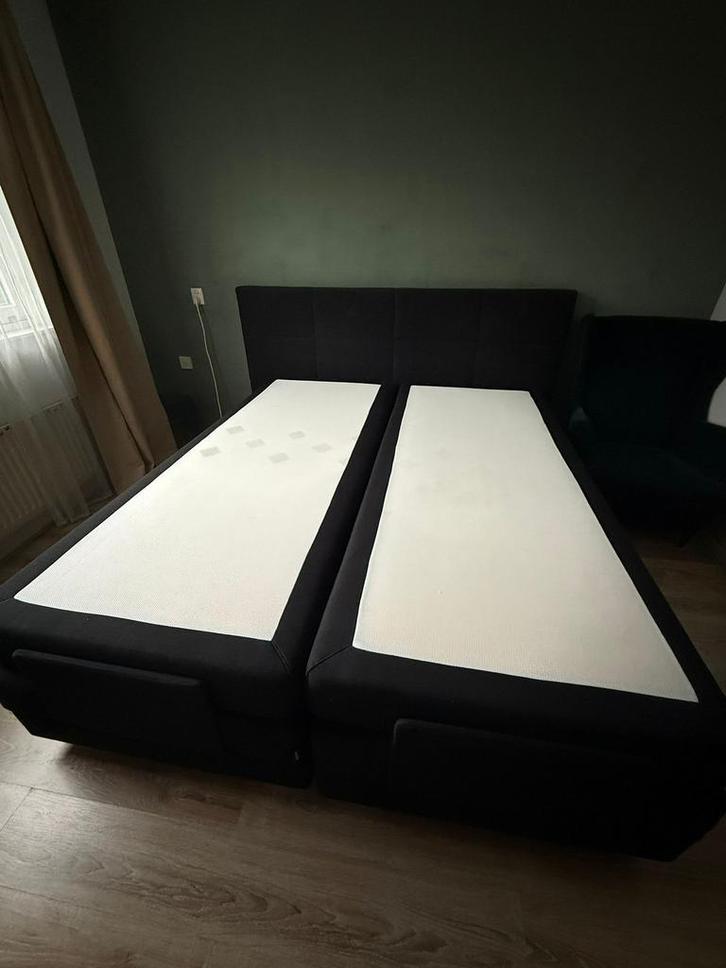 Luxe Elektrische Boxspring, Huis en Inrichting, Slaapkamer | Boxsprings, Gebruikt, 180 cm, 210 cm, Tweepersoons, Grijs, Ophalen of Verzenden