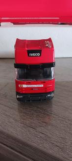 Iveco ferrari vrachtwagen AC6857F1, Hobby en Vrije tijd, Modelauto's | 1:43, Ophalen, Nieuw, Bus of Vrachtwagen, Overige merken