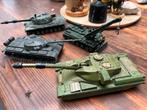 4 tanks Dinky, Polistil en Corgi, Ophalen of Verzenden, Gebruikt, Auto, Dinky Toys