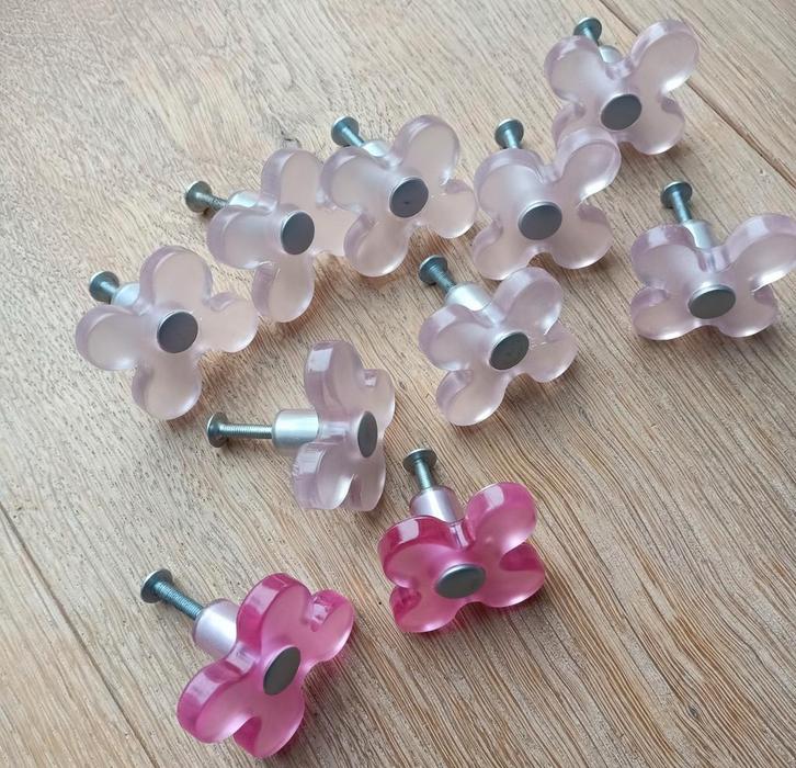 Roze bloemvormige meubelknoppen - set van 10, Kinderen en Baby's, Kinderkamer | Inrichting en Decoratie, Gebruikt, Overige typen