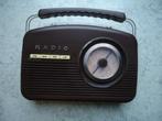 Vintage type Bush portable model radio, Zo goed als nieuw, Radio, Verzenden