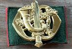 Limburgse Jagers, embleem & kraagspiegel, Ophalen of Verzenden, Landmacht, Nederland, Embleem of Badge