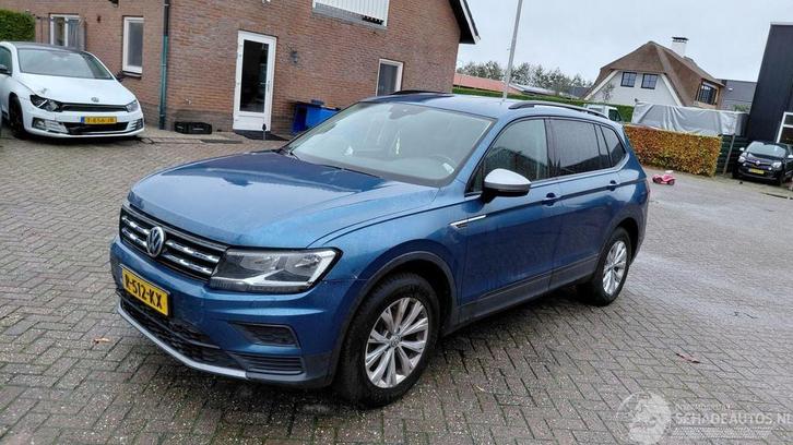 Volkswagen Tiguan 1.4 tsi 150pk allspace 7 persoons navi cli, Auto diversen, Schadeauto's, Volkswagen, Handgeschakeld, Benzine