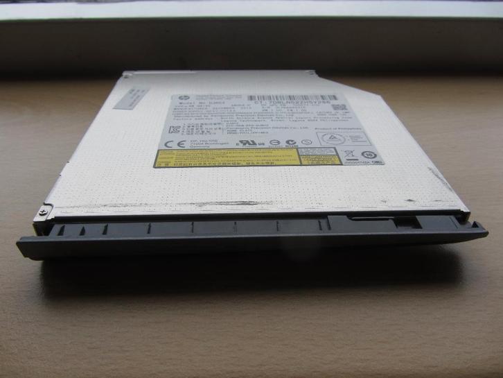 DVDRW SuperMulti double-layer optical disk drive - SATA, Computers en Software, Optische drives, Zo goed als nieuw, Intern, Windows