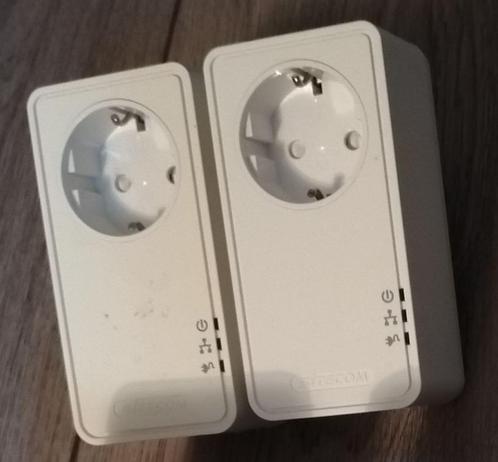 Stroomnet Netwerkadapters / draadloze netwerk verbindingsset, Computers en Software, Netwerkkaarten, Ophalen
