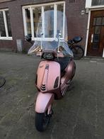 Vespa Sprint 2019 | Zeer nette staat, Fietsen en Brommers, Scooters | Vespa, Ophalen, Overige modellen, Zo goed als nieuw, Benzine