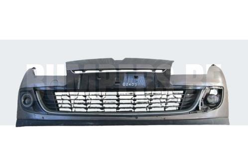 Bumper  Renault Megane 3 III  	 Facelift	12-14		 Voorbumper, Auto-onderdelen, Carrosserie en Plaatwerk, Bumper, Voor, Gebruikt