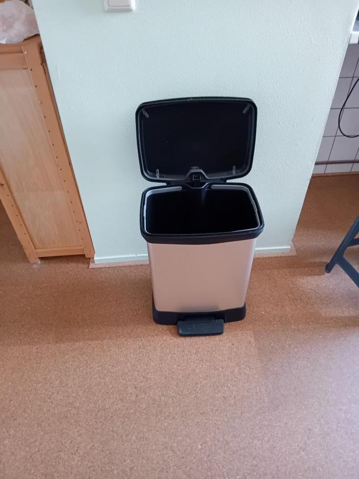 Prullenbak Curver Halfhoog br.38xdp.29xhg.51, Huis en Inrichting, Woonaccessoires | Prullenbakken, Zo goed als nieuw, Kunststof