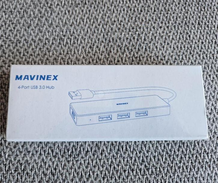 4-port USB 3.0 HUB, Computers en Software, Dockingstations, Zo goed als nieuw, USB-hub, Laptop, Ophalen