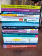 Boeken sociaal werk, huiselijk geweld, schuldhulpverlening, Ophalen of Verzenden, Zo goed als nieuw, School, Studie en Wetenschap