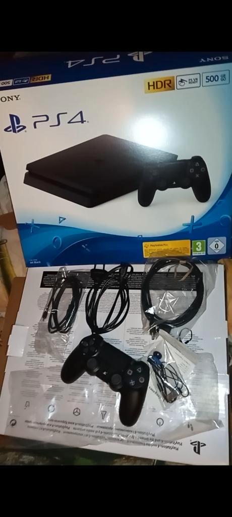 PlayStation 4 500gb console nooit gebruikt in originele doos, Spelcomputers en Games, Spelcomputers | Sony PlayStation 4, Nieuw