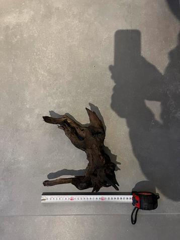 Aquarium hout beschikbaar voor biedingen