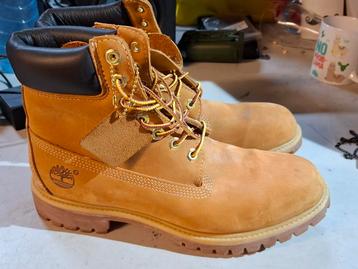 Timberland Schoenen - Klassieke Boots beschikbaar voor biedingen