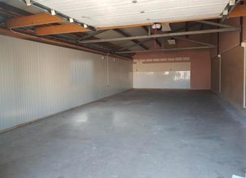 Bedrijfsruimte 100m2 geïsoleerd met eigen toegang beschikbaar voor biedingen