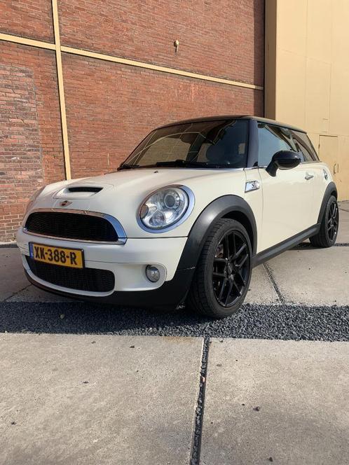 Mini 1.6 16V Cooper S | Leder | Bi-Xenon | Clima, Auto's, Mini, Particulier, Cooper S, ABS, Airbags, Airconditioning, Bluetooth