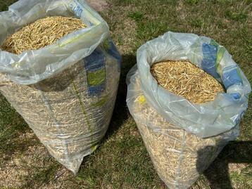 Hugho, grove lucerne voor paard of pony - 8,5 kg beschikbaar voor biedingen