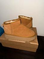 Ugg boots Bruin, mooi kerstcadeau!, UGG, Bruin, Lage of Enkellaarzen, Ophalen of Verzenden