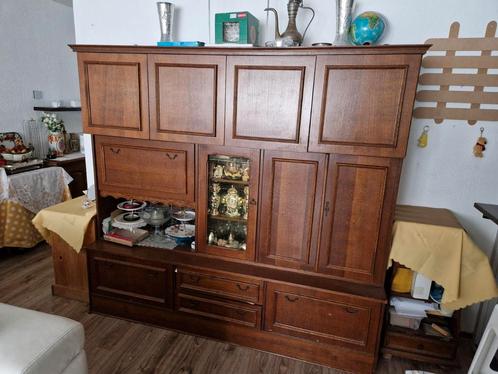 Prachtige Antieke Houten Kast – Een Juweel, Antiek en Kunst, Antiek | Meubels | Bedden, Ophalen