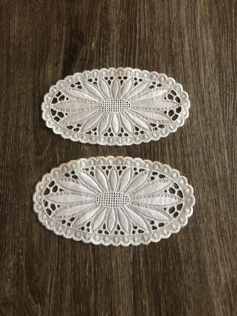 2 mooie kleedjes 17 bij 10 centimeter, Ophalen of Verzenden