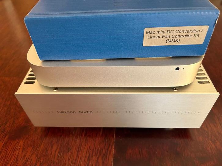 Mac Mini met Uptone Audio JS2 DC voeding en MMK Kit Streamer, Audio, Tv en Foto, Converters, Zo goed als nieuw, Ophalen of Verzenden