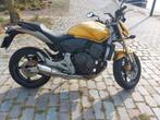 Mooie Honda CB 600F Hornet, 4 cilinders, Motorrijbewijs A, Particulier, Meer dan 35 kW