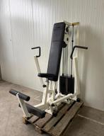 Technogym Chestpress / Brustpresse / Chest press, Ophalen, Benen, Gebruikt, -