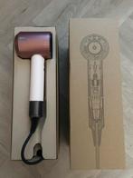 Dyson Supersonic Nural fohn (engelse stekker), Sieraden, Tassen en Uiterlijk, Uiterlijk | Haarverzorging, Ophalen of Verzenden