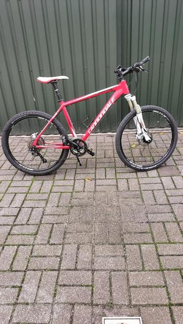 mountainbike 26 inch , goed onderhouden helemaal nagekeken  beschikbaar voor biedingen
