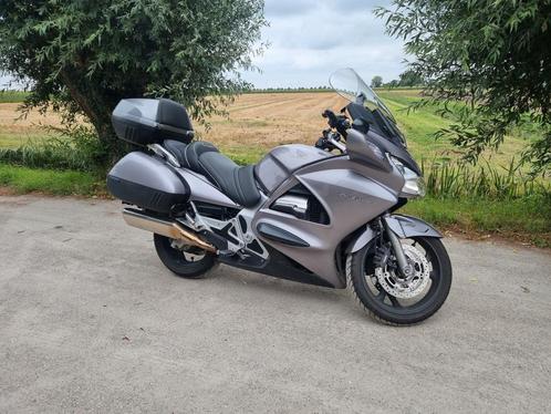 Zeer mooie en complete Honda ST1300 Pan European, lage km's, Motoren, Motoren | Honda, Particulier, Toermotor, meer dan 35 kW
