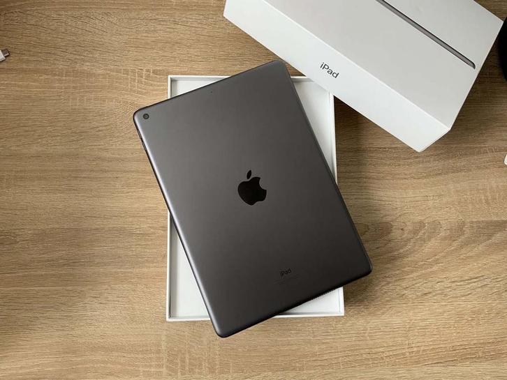 I Pad 9e generatie -  nieuwstaat !!!, Computers en Software, Apple iPads, Nieuw, Apple iPad, Wi-Fi, 10 inch, 64 GB, Grijs, Ophalen of Verzenden