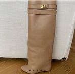 Givenchy boots, Kleding | Dames, Schoenen, Verzenden, Zo goed als nieuw, Zwart