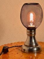 Tafellamp “Zwart & Zilver”, Ophalen of Verzenden, Zo goed als nieuw, Funky,Home,Decoratief,Cool,Design., Metaal
