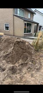 Zwarte grond, gratis!, Tuin en Terras, Ophalen of Verzenden, Tuinaarde