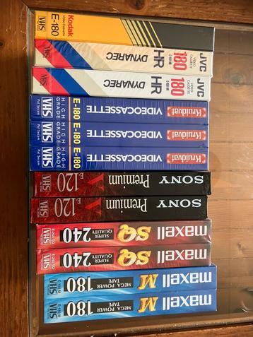 12 nieuwe vhs video banden beschikbaar voor biedingen