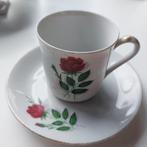 kop en schotel roosmotief, Bavaria edelporzellan, goudbeslag, Huis en Inrichting, Keuken | Servies, Ophalen, Gebruikt, Overige stijlen