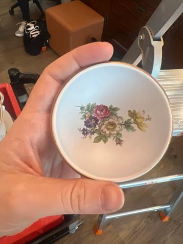 Flora Keramiek Gouda Theezakjes Bakjes (6x) beschikbaar voor biedingen