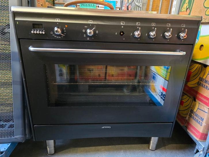 SMEG SNLK90DA9 5pits gasfornuis, SMEG KS90AE afzuigkap,, Witgoed en Apparatuur, Fornuizen, Gebruikt, Vrijstaand, Gas, 5 kookzones of meer