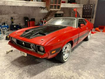 1:18 Ertl Ford Mustang Mach 1 zonder doos beschikbaar voor biedingen
