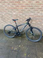Btwin Rockrider 24 inch met stepjes, Fietsen en Brommers, Fietsen | Jongens, Ophalen, 24 inch, Zo goed als nieuw, Btwin Rockrider