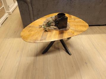 *OPRUIMING* Salontafel Pianella Naturel €229,- NU €179,- (2) beschikbaar voor biedingen