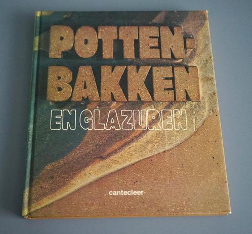 Pottenbakken en glazuren, Boeken, Hobby en Vrije tijd, Zo goed als nieuw, Kleien en Boetseren, Ophalen of Verzenden