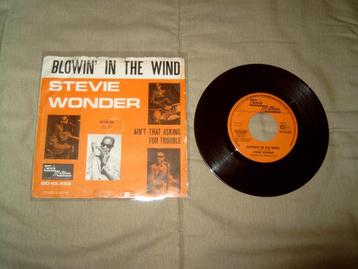 12 singles in diverse genres te koop (37)           beschikbaar voor biedingen