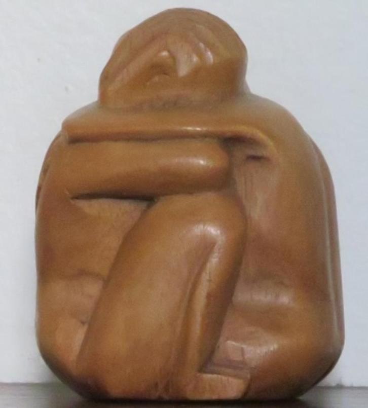 Houten beeldje 2 figuren in omarming   8,5 cm, Antiek en Kunst, Kunst | Beelden en Houtsnijwerken, Ophalen of Verzenden
