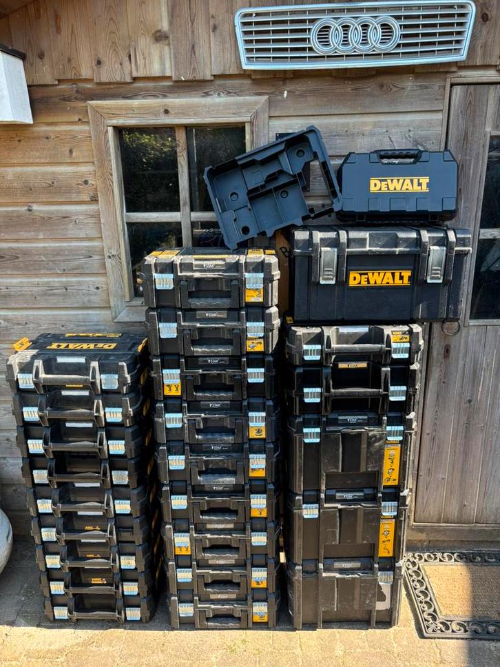 Dewalt Tstak koffers, koffertje nodig?, Doe-het-zelf en Verbouw, Gereedschapskisten, Zo goed als nieuw, Ophalen of Verzenden