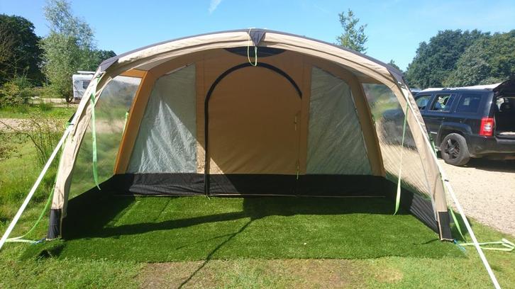 Kampa opblaasbare tent, Caravans en Kamperen, Tenten, Zo goed als nieuw, Ophalen of Verzenden